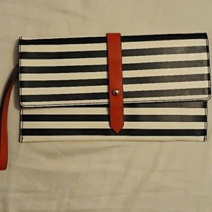 The Limited Wrist Clutch